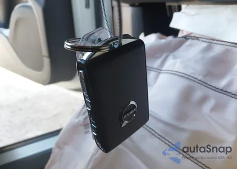 2025 Volvo Xc90 B6 Plus 7-Seater из США, поврежденный, VIN YV4062PB3S1375604